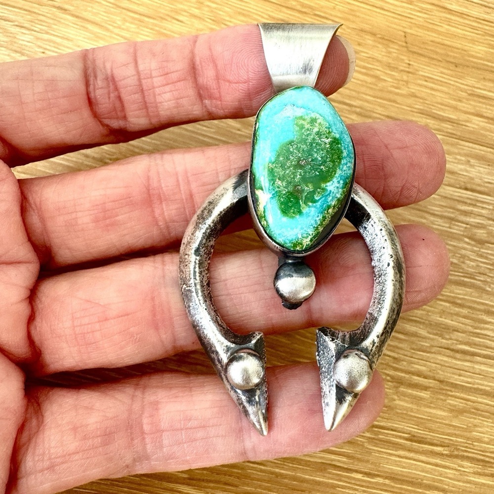Navajo‎ Naja Pendant Turquoise Signed Chimney Butte 2.75in Squash Blossom Matte